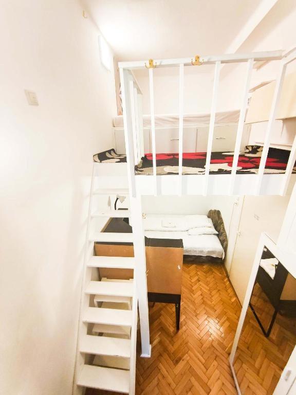 Center Apartment 5 Private Room For 19 People Budapest Bagian luar foto